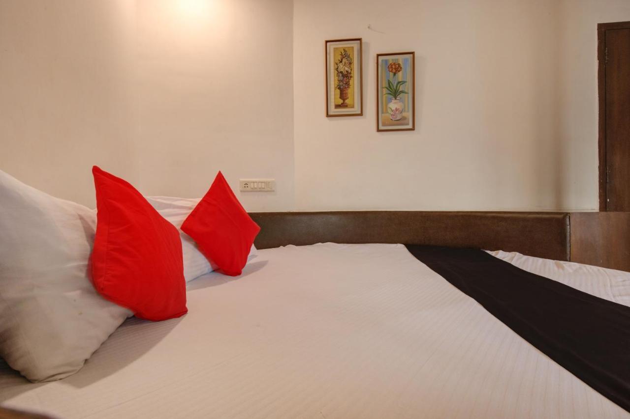 Capital O 77295 Hotel Bansidhar Bhuvan Mumbai Exterior photo