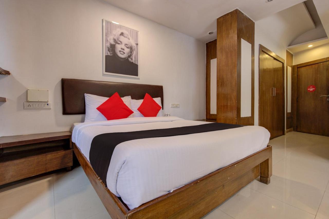 Capital O 77295 Hotel Bansidhar Bhuvan Mumbai Exterior photo