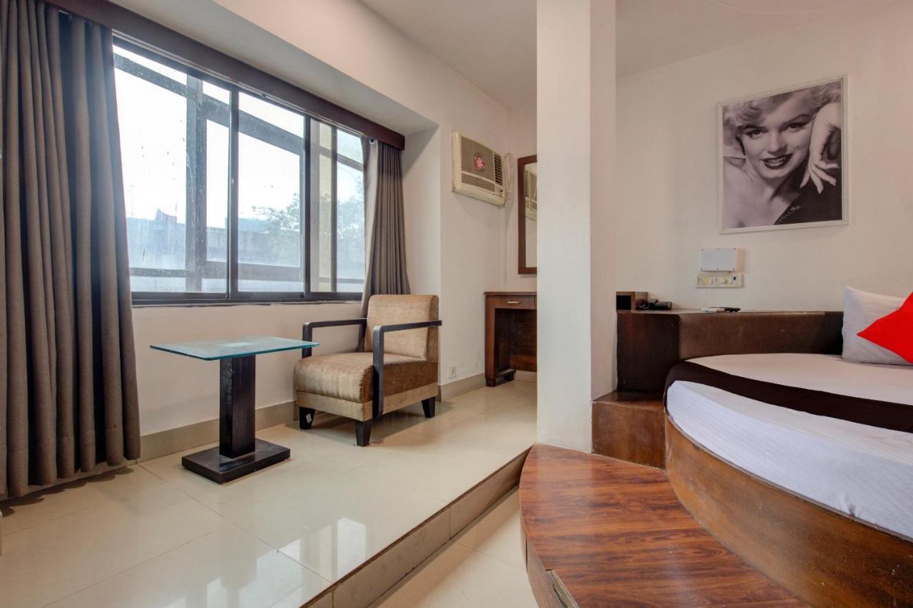 Capital O 77295 Hotel Bansidhar Bhuvan Mumbai Exterior photo